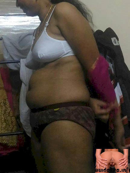 bhabhi aunty randi south mallu callgirl nikalti