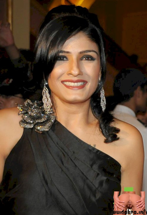 bed sex scene of raveena tondon twinkle ali actress kumar actresses gorgeous ravina indian raveena age saif chhaya smile