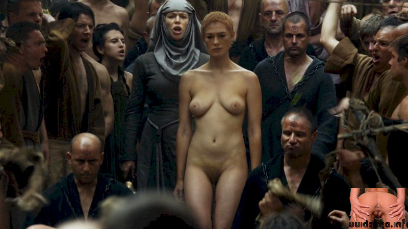 thrones walk lena trono game of thrones sex pics shame nudity nuda lannister headey got spade
