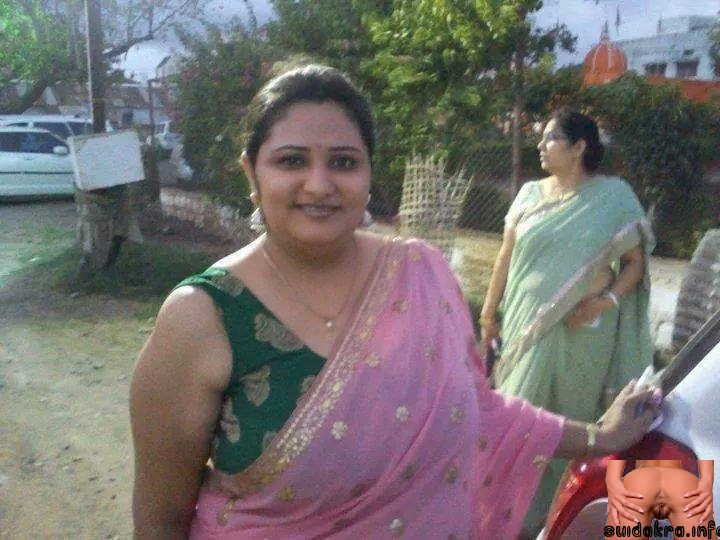 pic suhagraat aunties bold aunty bhabhi