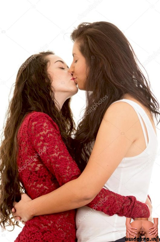 pxhidalgo couple kissing lesbian