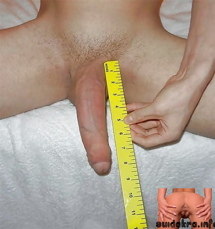 dick guys measuring cocks measuring