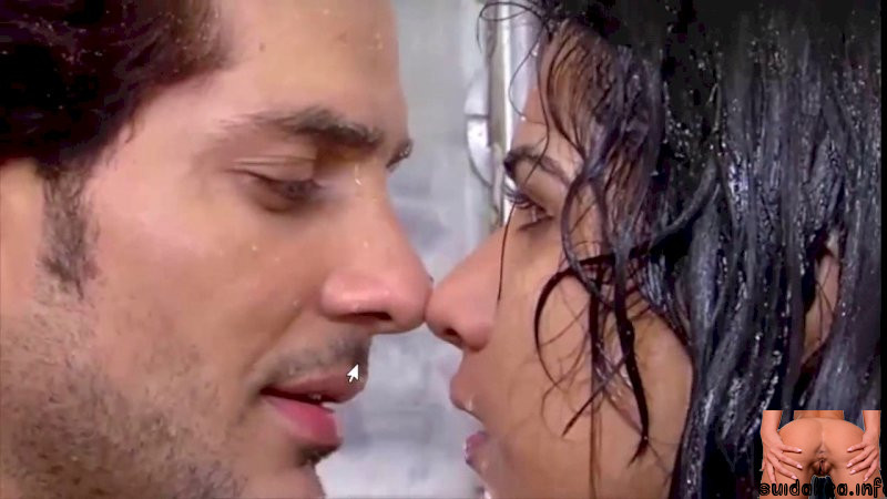 scenes kissing hot videos bollywood