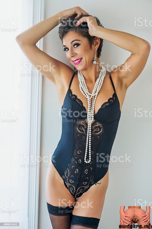 woman attractive edmonton models hair istock corset lingerie photography beauty ?????? mature ??????? boudoir