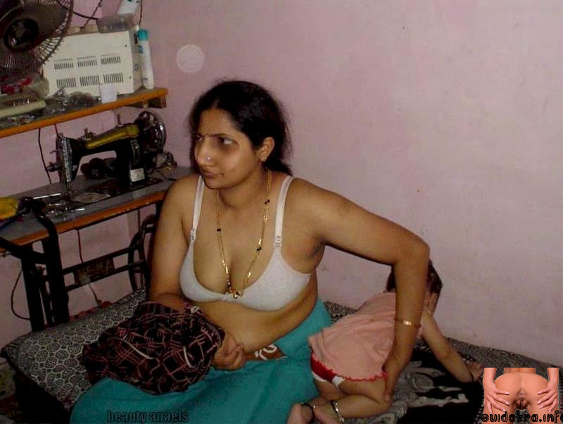 south posted mallu aunty december bbw showing beautyanaels bra desi tamil laides group sex in out door tamil masala