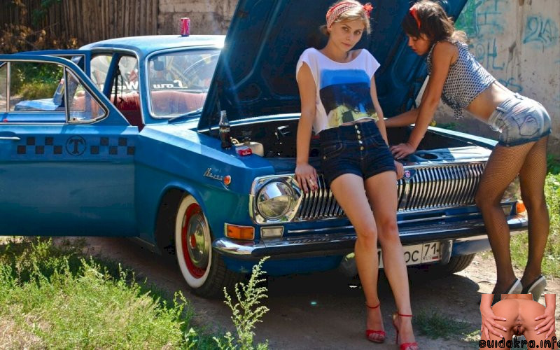 tuning blonde wallpapers brunette soviet russian taxi finland vintage porn car threesome babes gaz shorts cars butt russia models pretty vehicles legs