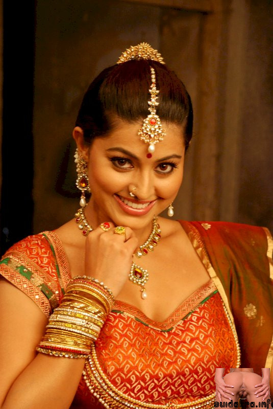 heroine rajakota latest ponnar actress aunty stills film navel sneha actors shankar indian
