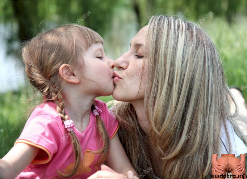 kisses kissing kiss park mother usseek