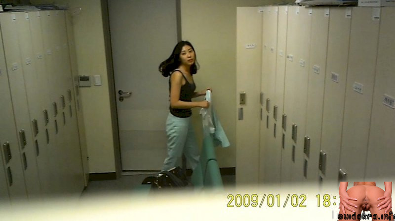 amateur korean bath skirt voyeur room hidden hospital cat camera