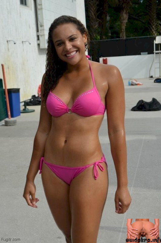 beach babes barely bikini posts amature there busty bikinis teen fugitr amateur teens