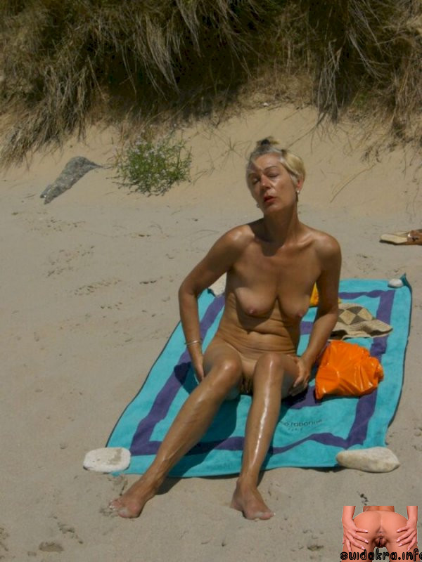 nude trannies at the beach granny amateur