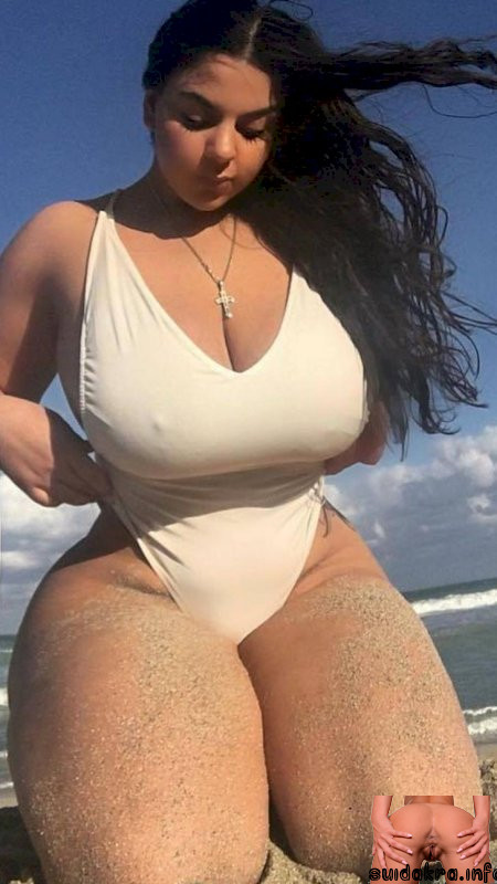 latinas thick big brazzilian woman fucking outdoors curves desnudas brunette curvy latina