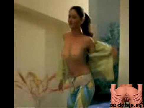 Kareena Naked In Bedroom