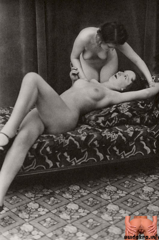 female postcards pussy couples era nudes