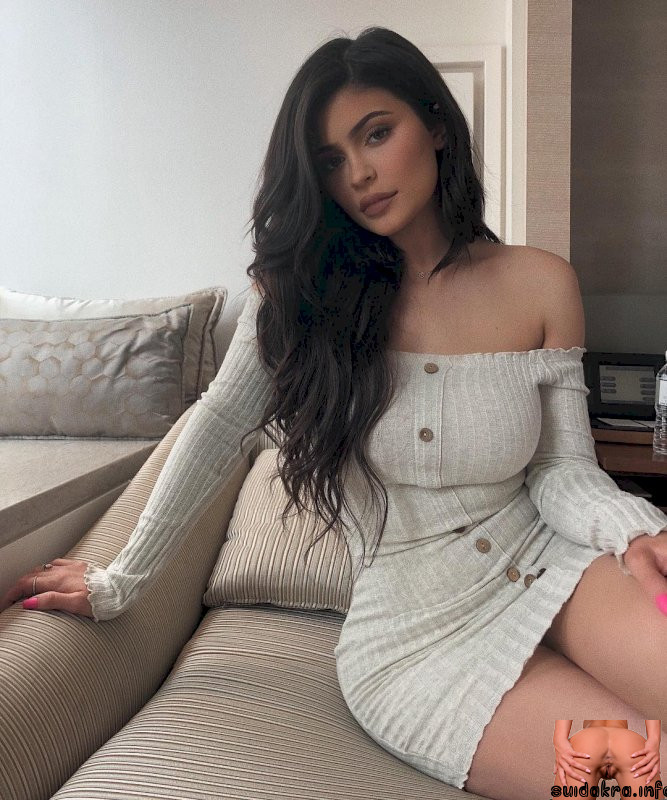 titties kylie jenner's pussy flash instagram drunkenstepfather