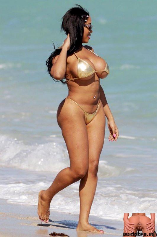 moriah showed kanoni instagram tits bikini hotel beach ass tiny
