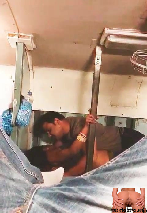 desi indian aunty indian train sex video